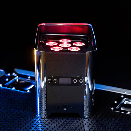Mac Mah IZY Glow Chrome Cover