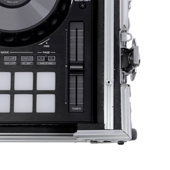 Flight case DDJ 800