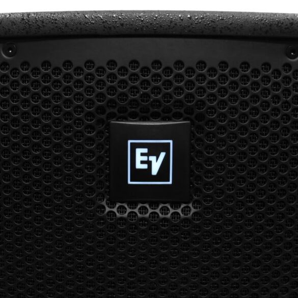 ELX 118P Electro-Voice